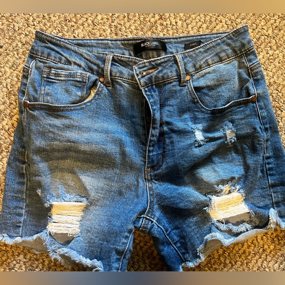 Black Label denim shorts size large